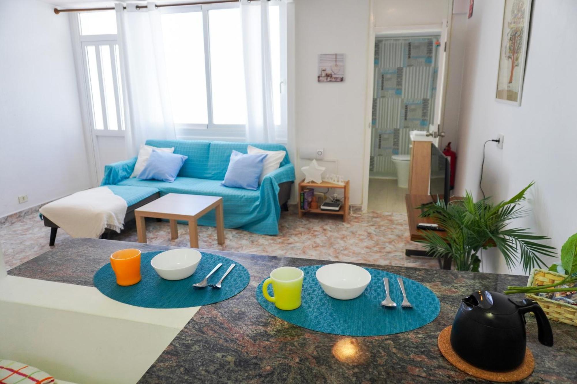 Marina Blue, Caletillas Apartament *